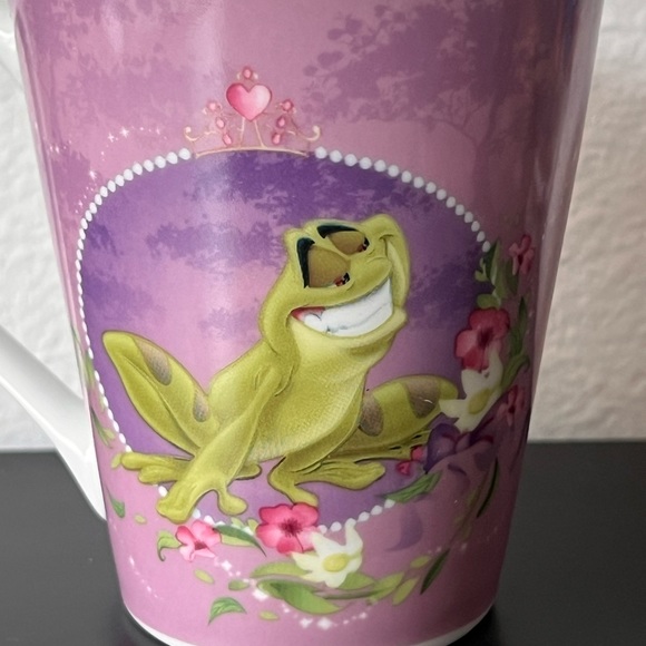 Disney The Princess Tiana & The Frog Coffee Mug - Picture 2 of 5